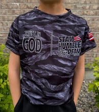 Load image into Gallery viewer, Kids s/s Tiger Camo Jerseys
